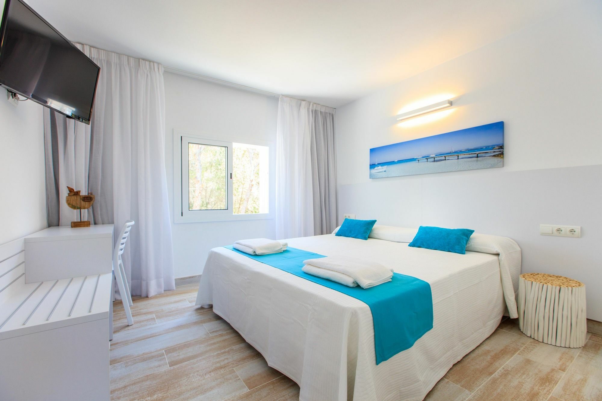 Pinos Playa Suites Playa de Migjorn Exterior foto